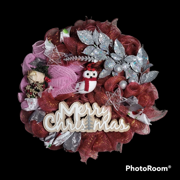 Merry Christmas Owl Pink Fantasy Wreath - Picture 3 of 4